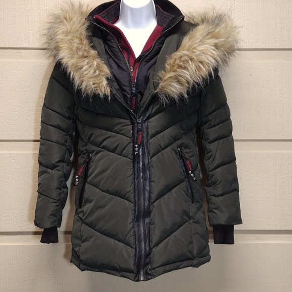 CANADA Weather Gear hooded puffer parka S/C - Picture 1 of 8